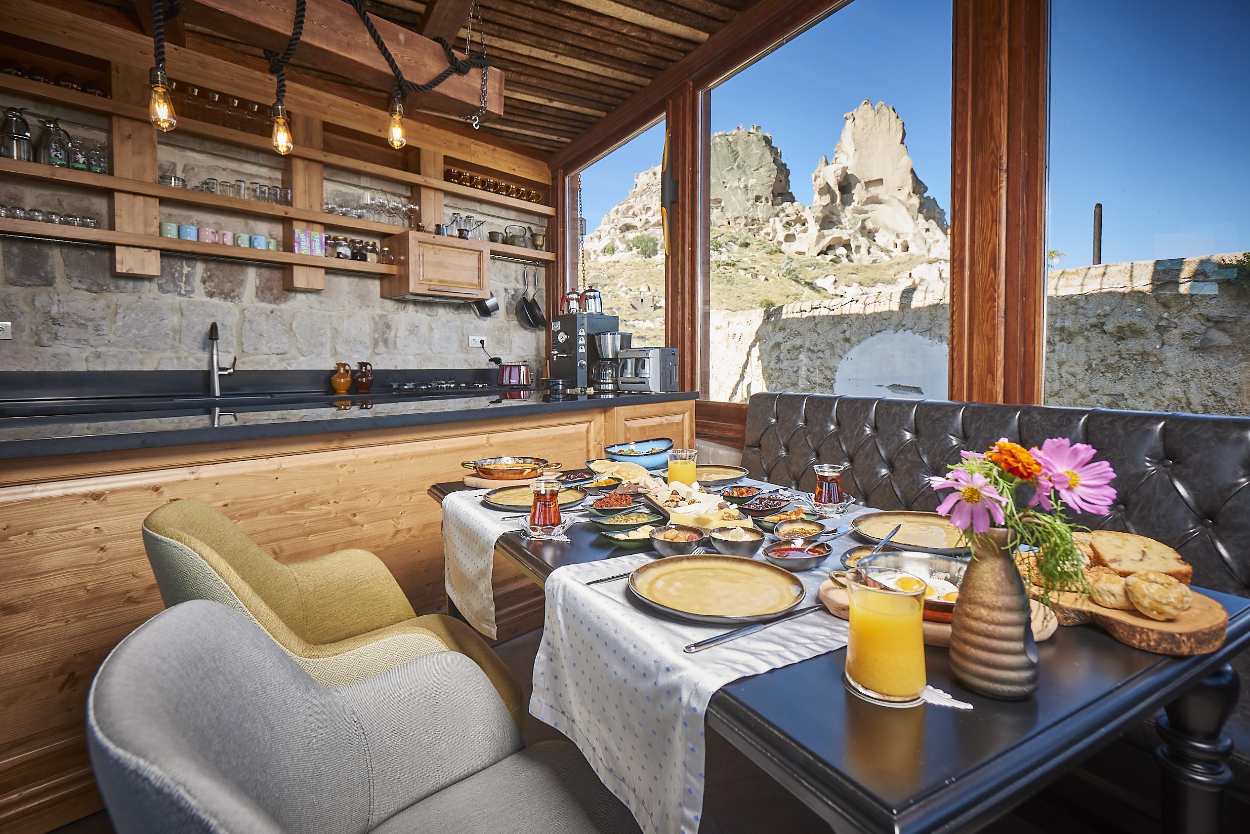 Hotel Wings Cappadocia à Uçhisar Extérieur photo